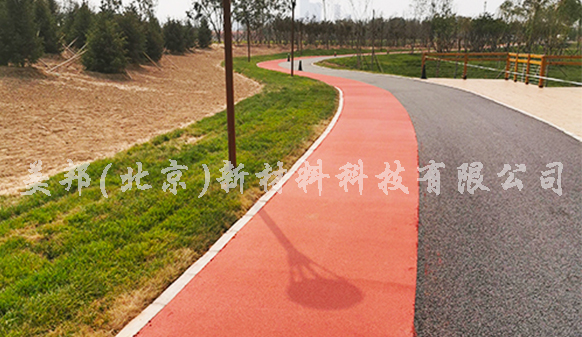 美邦瀝路力彩色路面亮相朝陽黑橋公園
